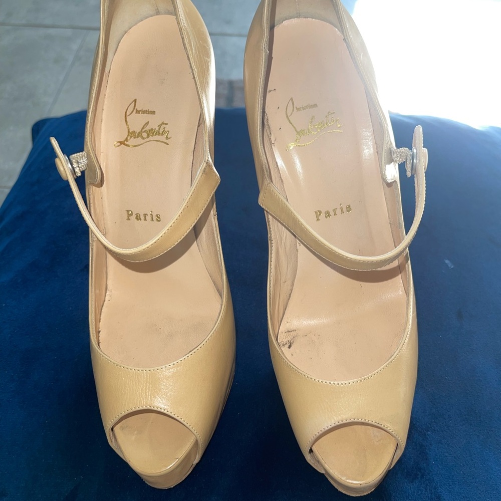 Christian Louboutin Beige Peep-Toe Heels
